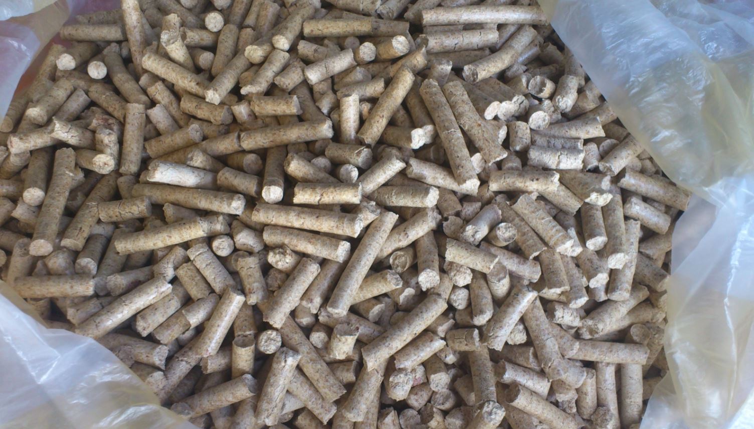 Šta se dešava na tržištu ogreva? Pelet za mesec dana poskupeo 30%