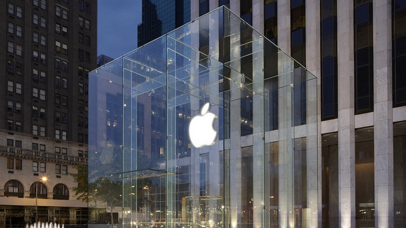 MacBook uređaji sa savitljivim ekranom biće isporučeni 2026. godine?
