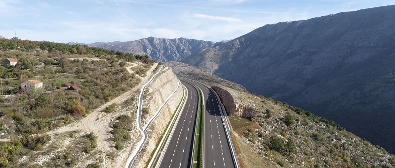 Novim crnogorskim auto-putem za prvi dan prošlo 18.000 vozila