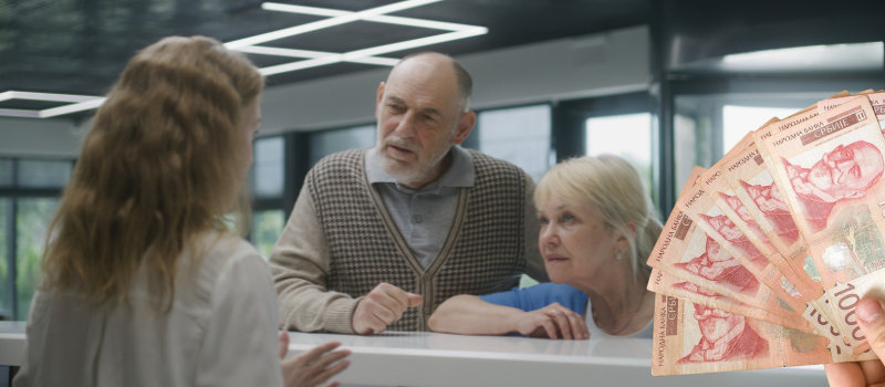 Banke u Srbiji pritisle penzionere: Podizanje novca na šalteru više nije dozvoljeno